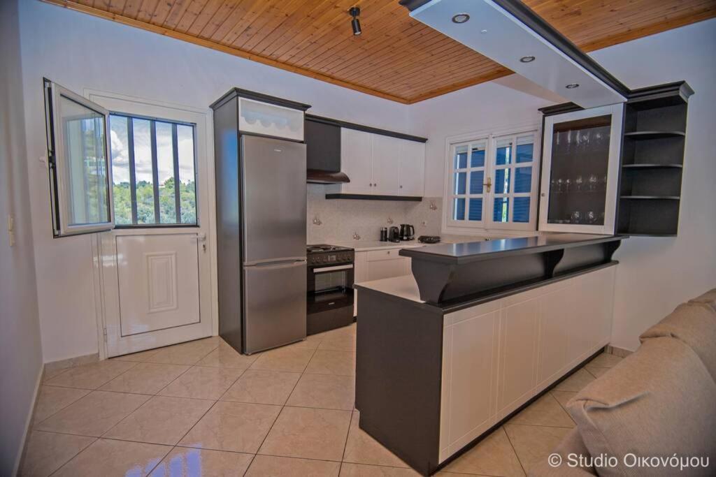 Gerani Maison Agios Aimilianos Beautiful View Porto Heli Ngoại thất bức ảnh